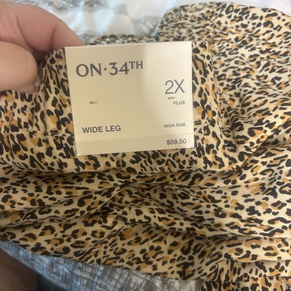 On 34th Women's Plus 2x Beige Leopard Animal Printed Wide-Leg Pants NWT. - Picture 7 of 13
